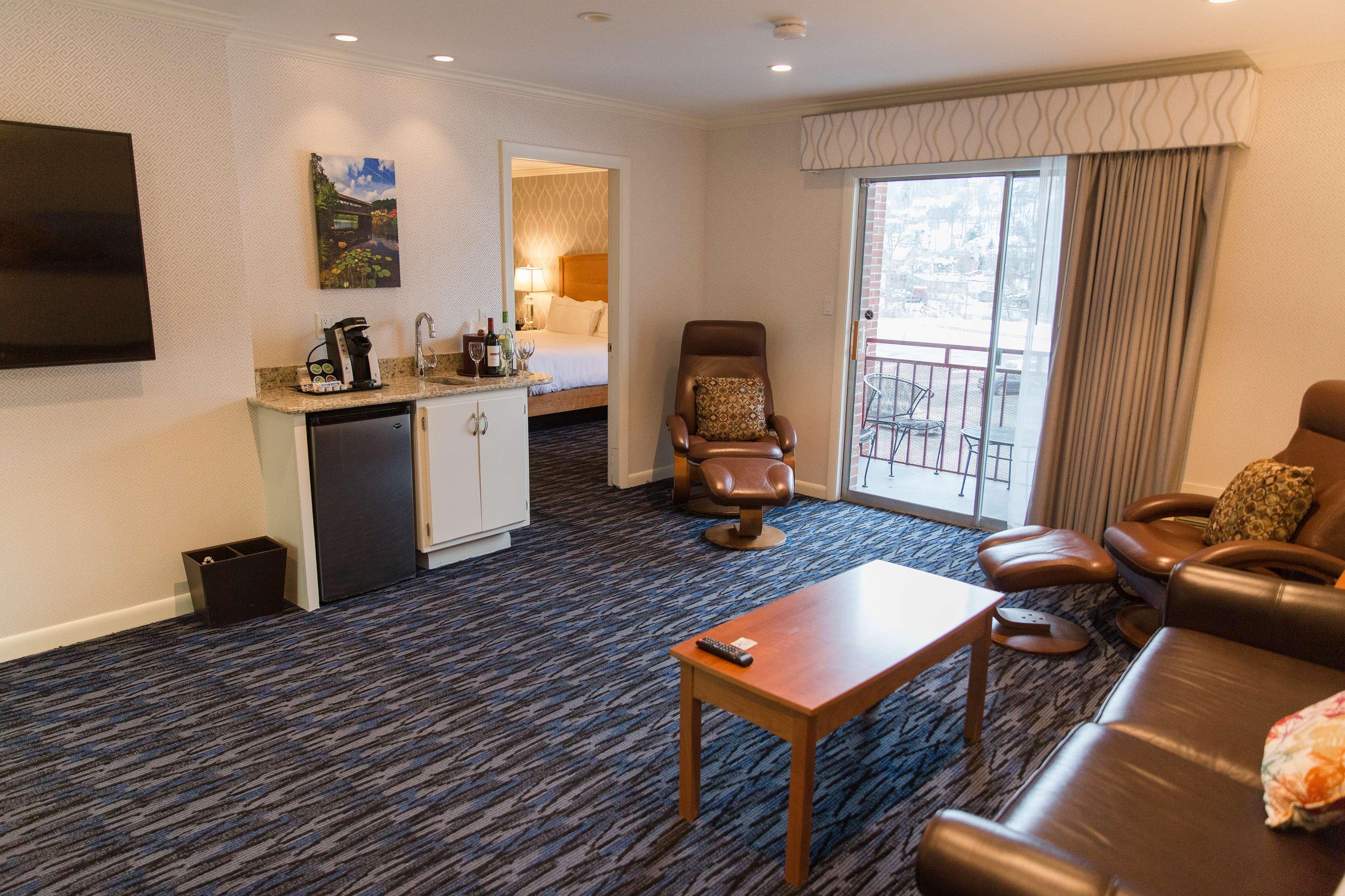 Capitol Plaza Hotel Montpelier Tapestry Collection By Hilton Buitenkant foto