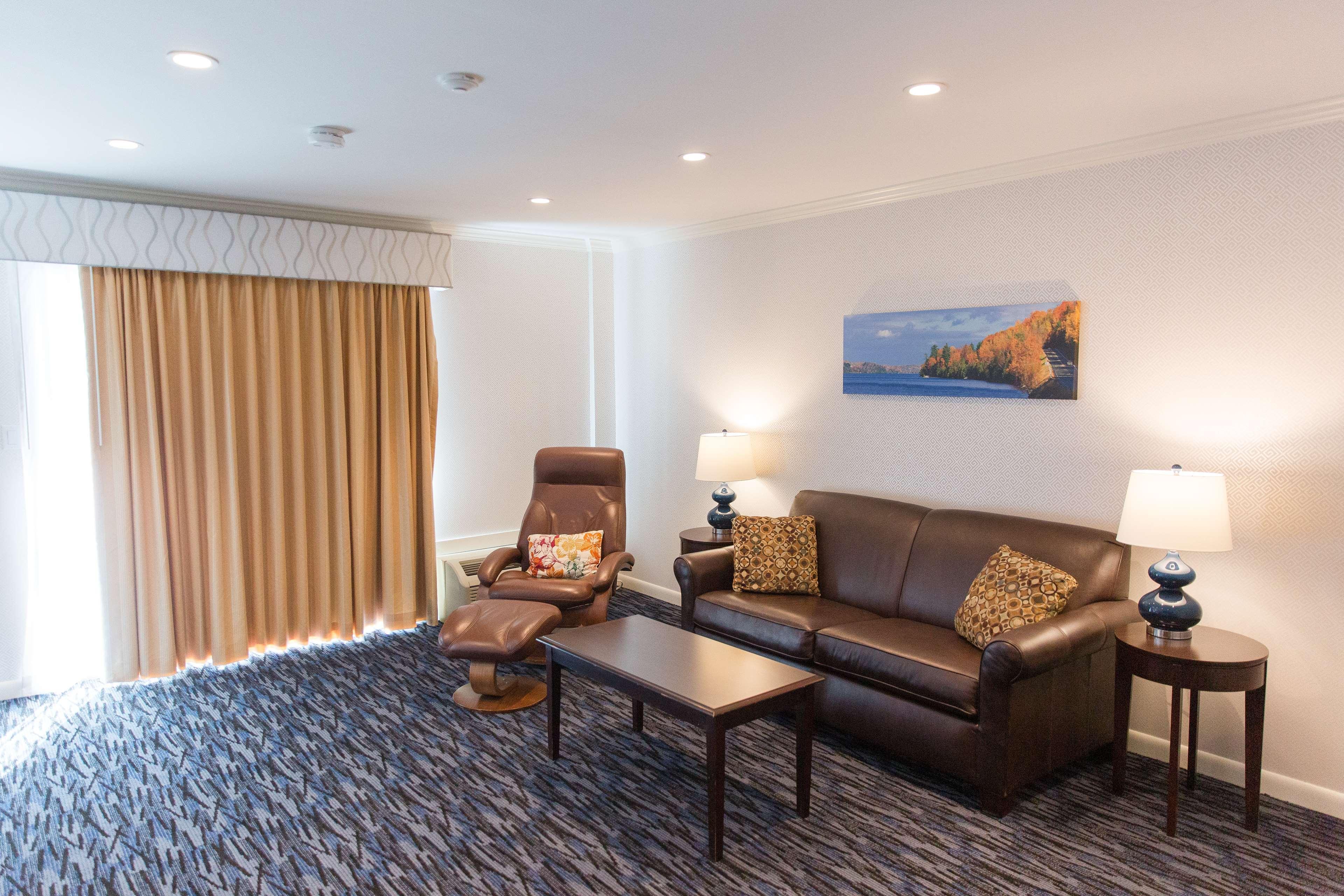 Capitol Plaza Hotel Montpelier Tapestry Collection By Hilton Buitenkant foto