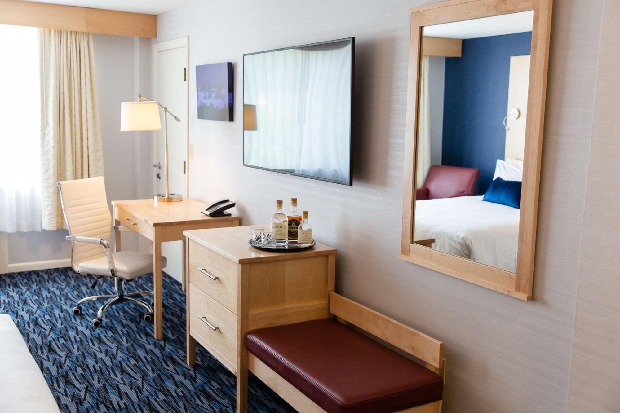 Capitol Plaza Hotel Montpelier Tapestry Collection By Hilton Buitenkant foto