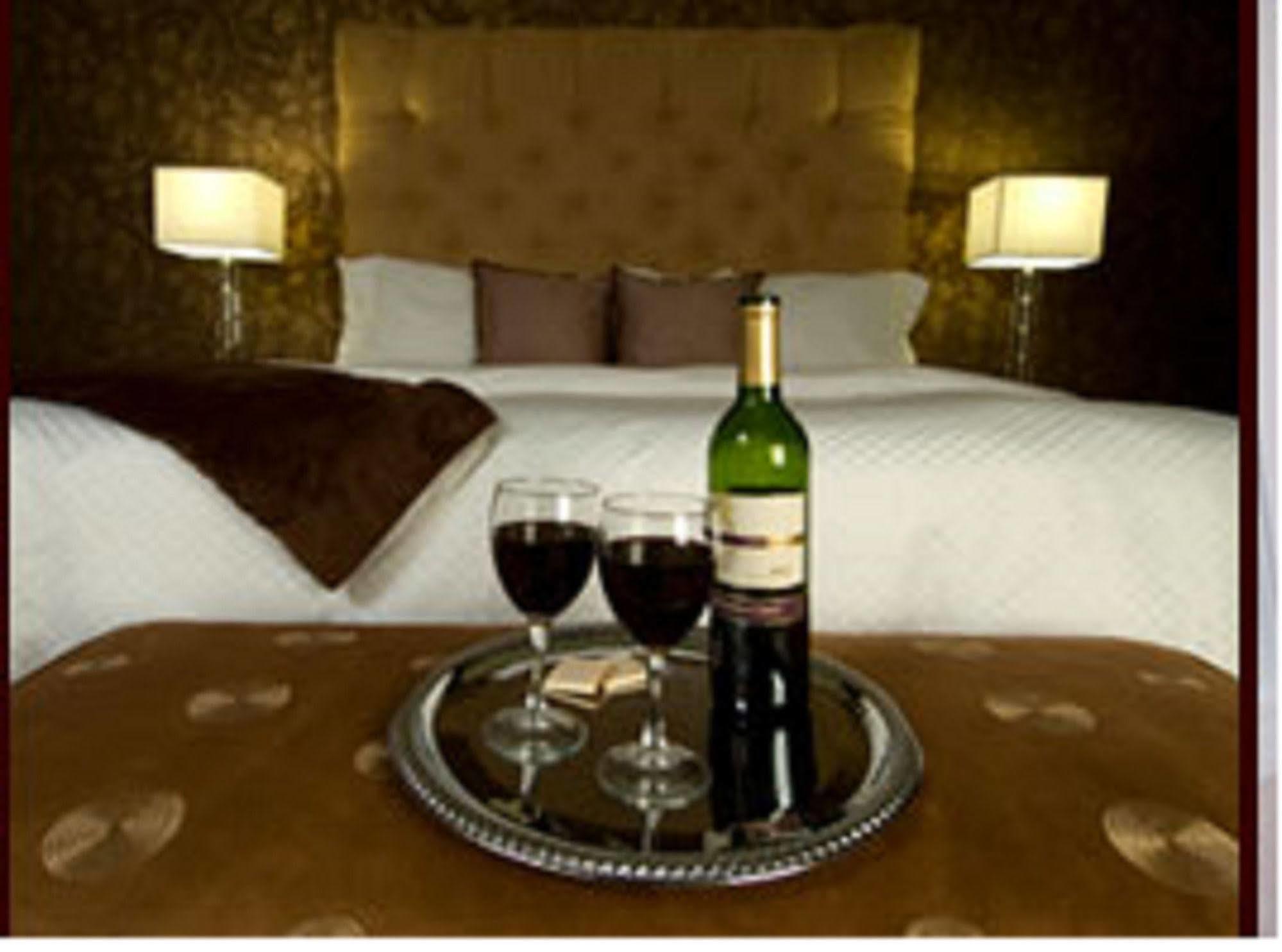 Capitol Plaza Hotel Montpelier Tapestry Collection By Hilton Buitenkant foto